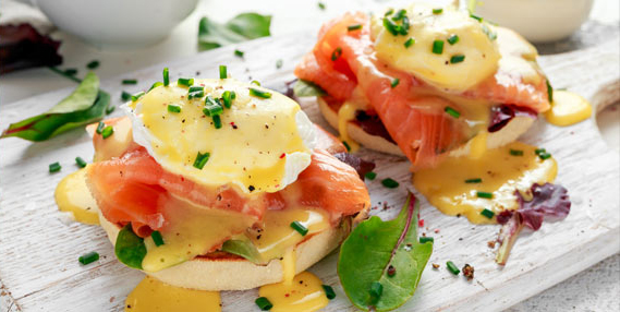 salmon benedict